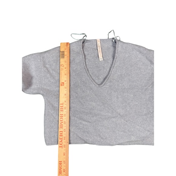 The Group Babaton Light Blue V Neck Cashmere Cropped Sweater 2XS - Picture 5 of 6